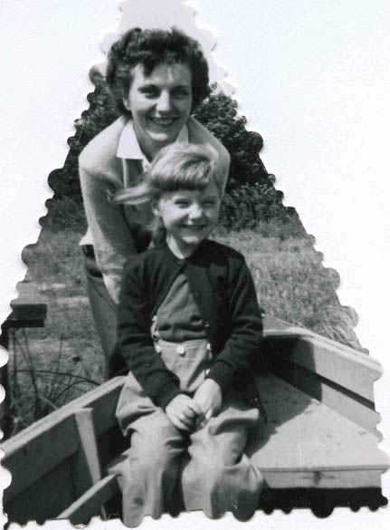 mom_and_gma_young