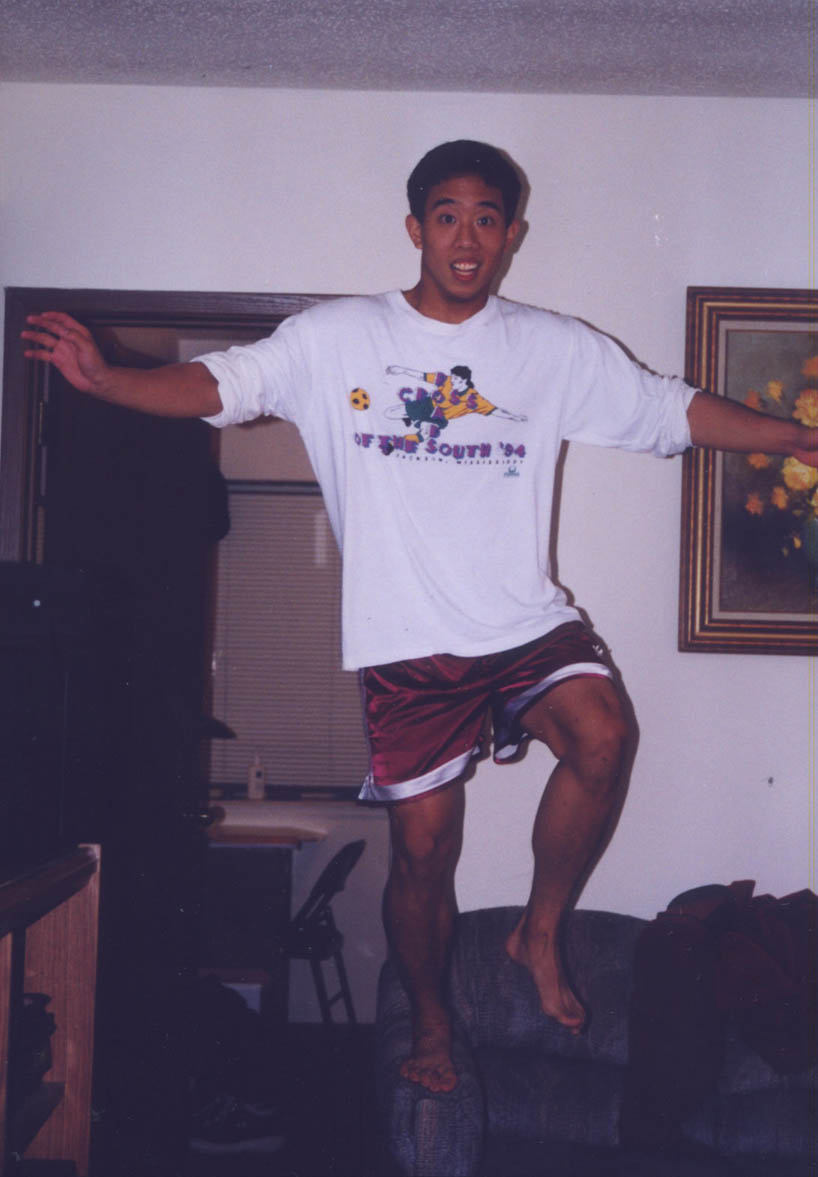 mike_jumping